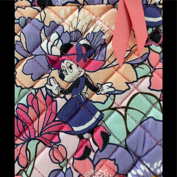Vera Bradley DISNEY Minnie Mouse purse NEW - Picture 10 of 11